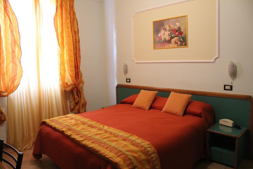 Hotel La Torre Rimini Zewnętrze zdjęcie