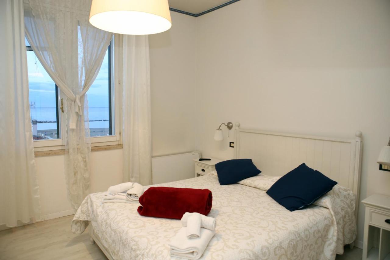 Hotel La Torre Rimini Zewnętrze zdjęcie