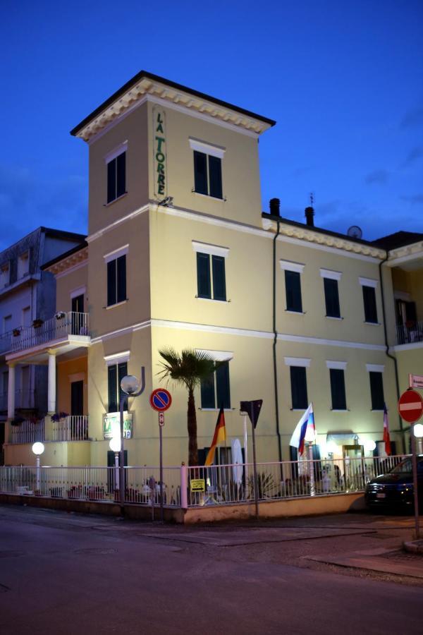 Hotel La Torre Rimini Zewnętrze zdjęcie
