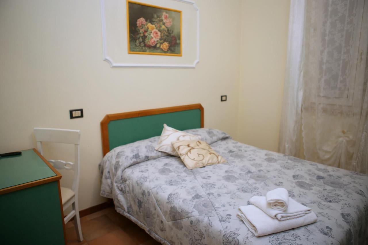 Hotel La Torre Rimini Zewnętrze zdjęcie