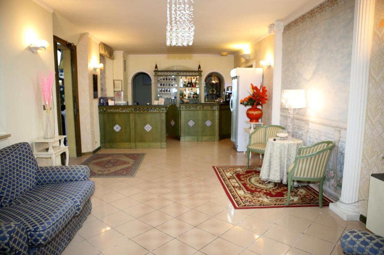 Hotel La Torre Rimini Zewnętrze zdjęcie