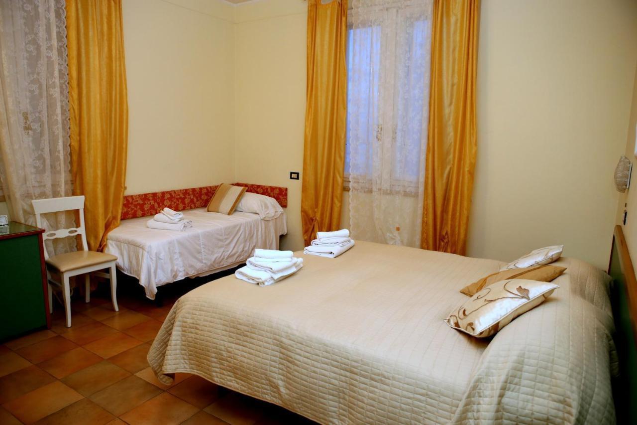 Hotel La Torre Rimini Zewnętrze zdjęcie