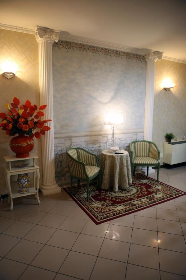 Hotel La Torre Rimini Zewnętrze zdjęcie